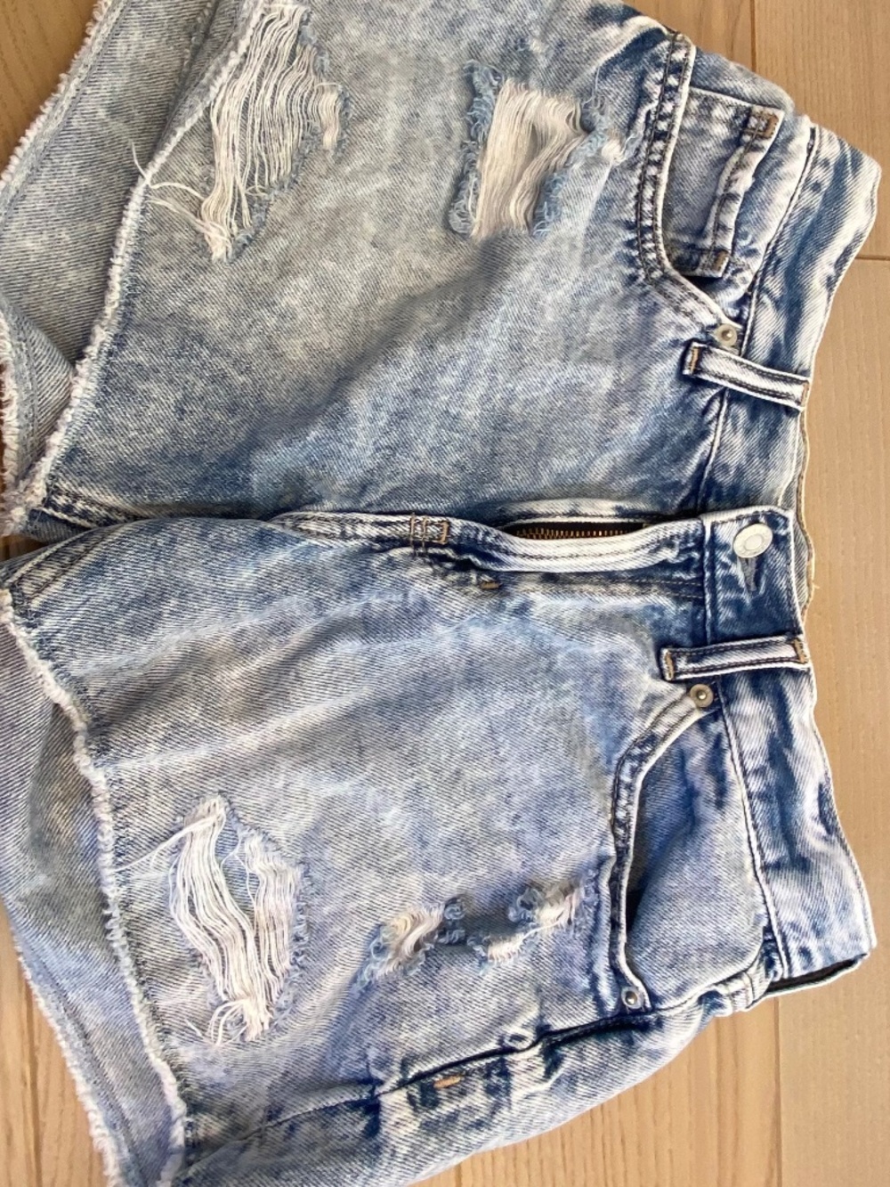 GAP Kids Girls’ Size 18 Light Wash Denim Shorts